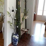 Apartman Art Flowers And Culture *