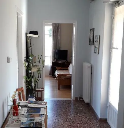 Art Flowers And Culture Appartement