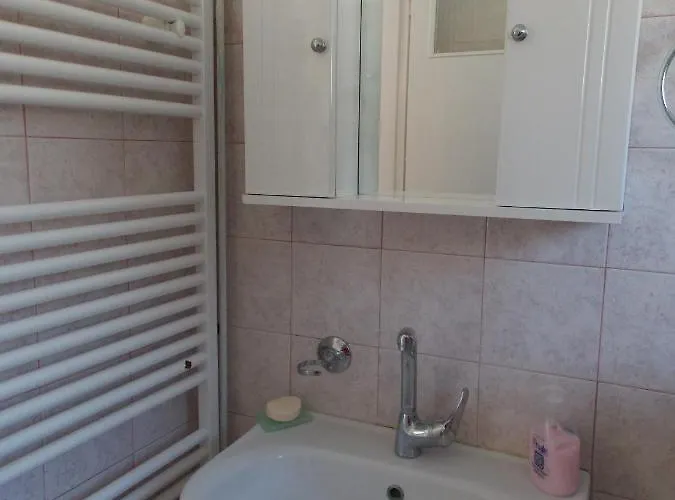 Art Flowers And Culture Appartement